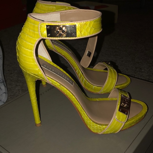 Sandals - Picture 5 of 5